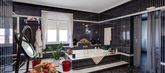 5 Schlafzimmer Haus in Torrevieja, Spain, Nr. 185943 39