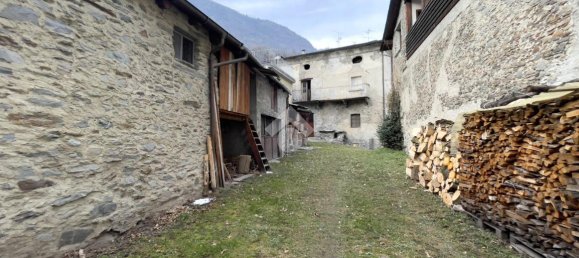 4 rooms Apartment in Grosotto, Italy No. 79603 3