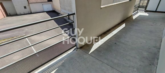 1 bedroom Apartment in Troyes, France No. 233668 7