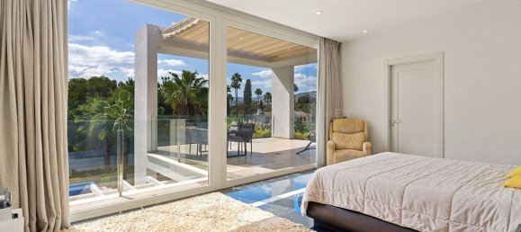 7 bedrooms Villa in Marbella, Spain No. 22890 13