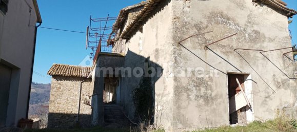 5 bedrooms House in Assisi, Italy No. 5563 9