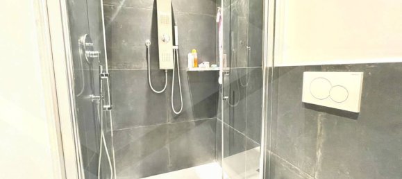 Apartamento de 2 habitaciónes en Bologna, Italy No. 23938 81