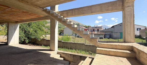 10 bedrooms Apartment in Avezzano, Italy No. 331384 23