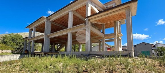 10 bedrooms Apartment in Avezzano, Italy No. 331384 12