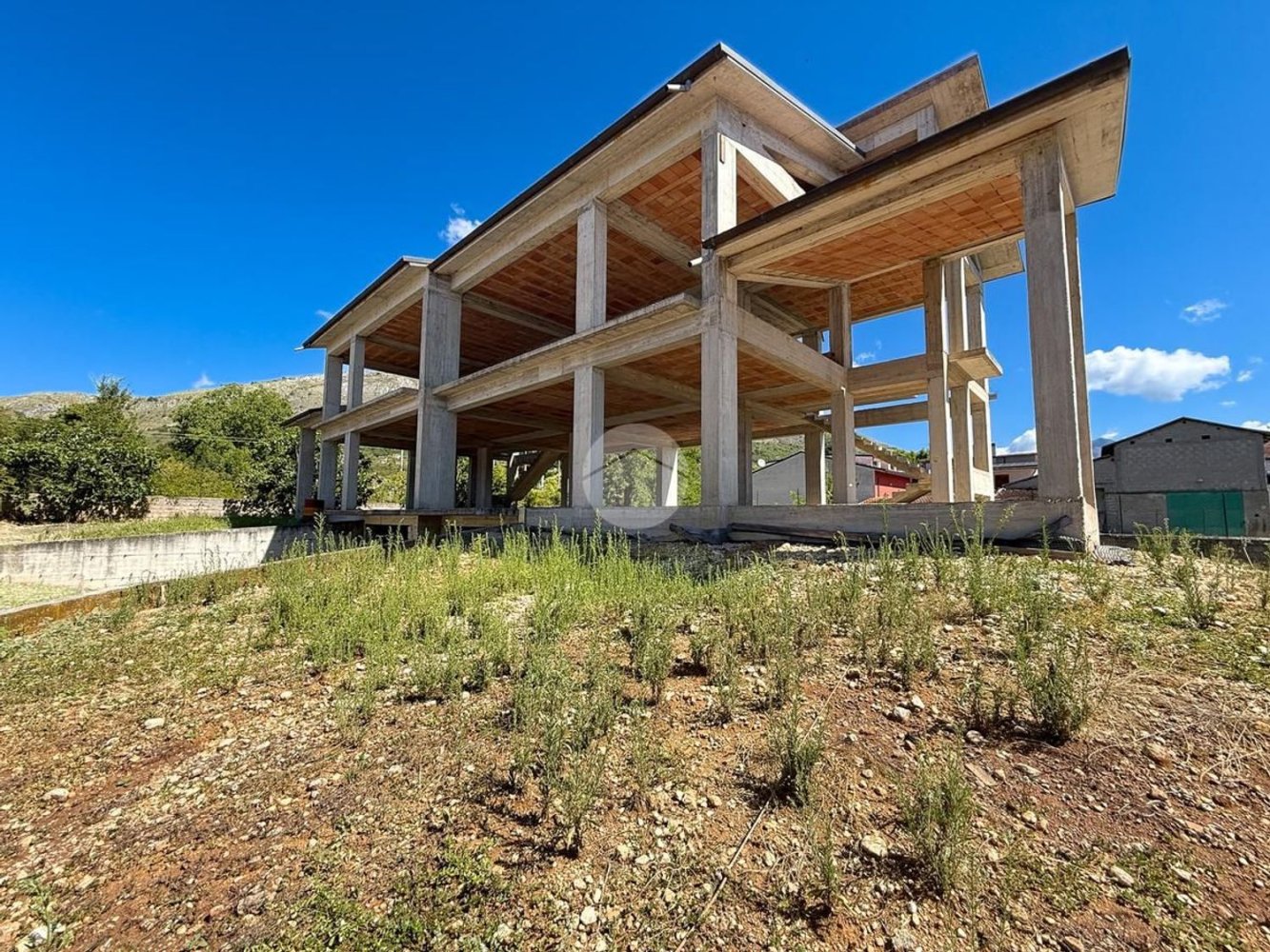 10 bedrooms Apartment in Avezzano, Italy No. 331384