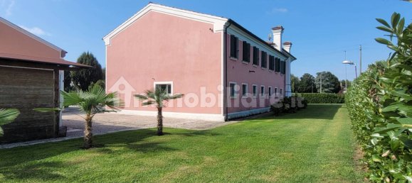 6 Schlafzimmer Villa in San Giorgio in Bosco, Italy, Nr. 358890 21