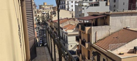 3 rooms Apartment in Palermo, Italy No. 155473 7