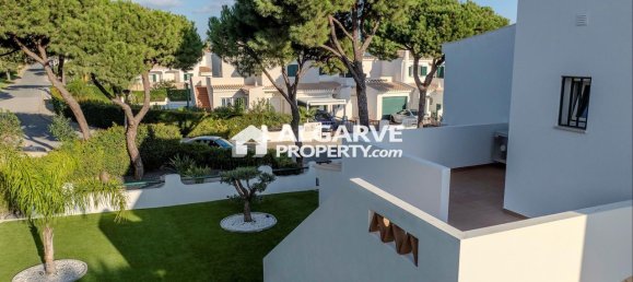 4 غرف نوم منزل في Quarteira, Portugal رقم 89319 14