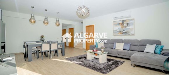 4 غرف نوم منزل في Quarteira, Portugal رقم 89319 39