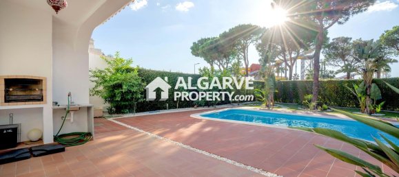 4 غرف نوم منزل في Quarteira, Portugal رقم 89319 40