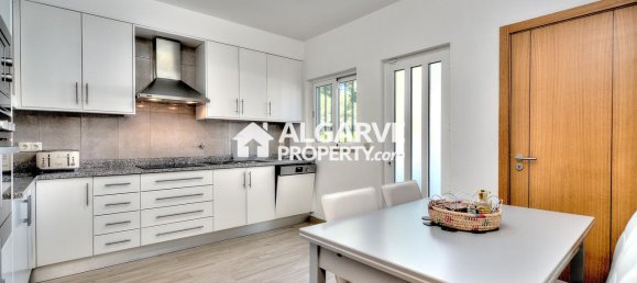 4 غرف نوم منزل في Quarteira, Portugal رقم 89319 22