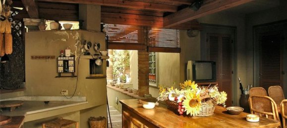 2 bedrooms Villa in Forte dei Marmi, Italy No. 371005 6