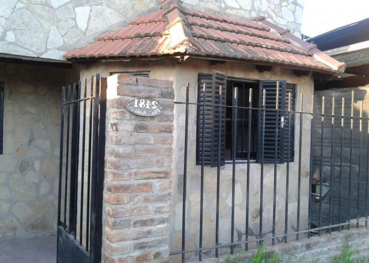 3 bedrooms House in Buenos Aires, Argentina No. 91158