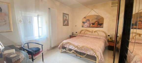 3-Zimmer Haus in Bari, Italy, Nr. 27236 11