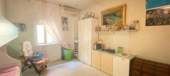 3-Zimmer Haus in Bari, Italy, Nr. 27236 13