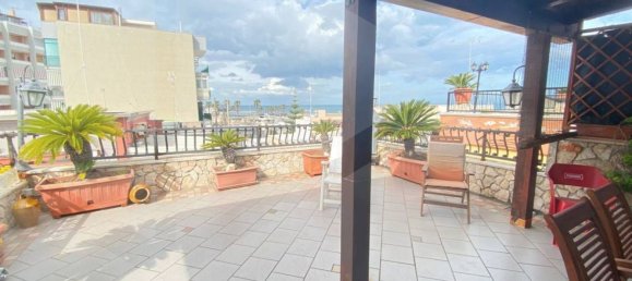 3-Zimmer Haus in Bari, Italy, Nr. 27236 6