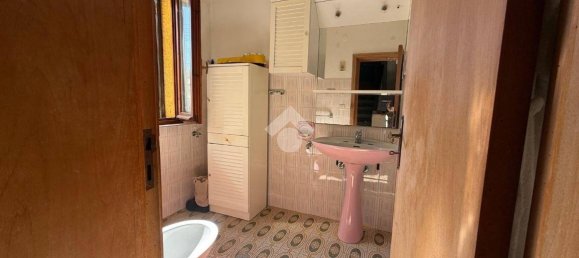 Дом с 3 спальнями в Губбио, Италия № 356590 5