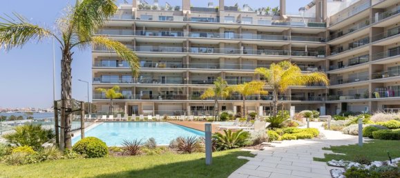 4 bedrooms Duplex in Seixal, Portugal No. 104518 2