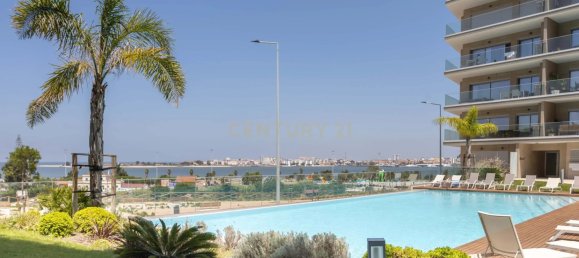 4 bedrooms Duplex in Seixal, Portugal No. 104518 12