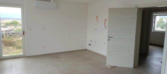2 Schlafzimmer Wohnung in Povljana, Croatia, Nr. 215 9