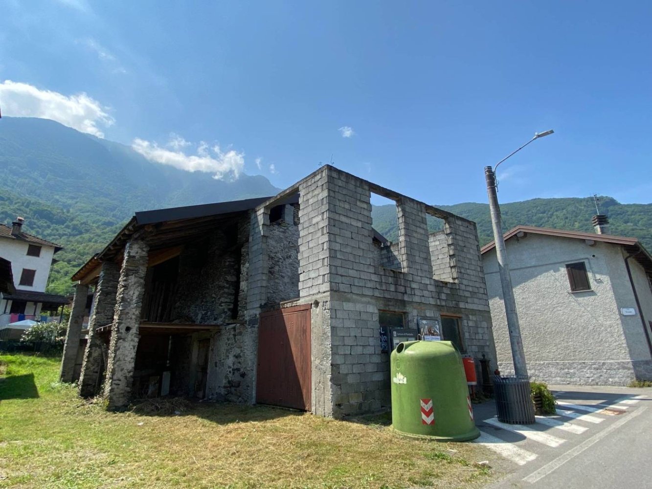 Casa de 3 divisões em Piantedo, Italy N.º 118451