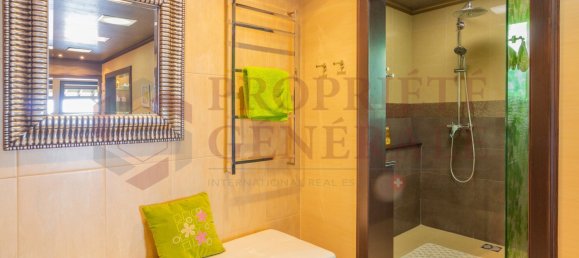 Вилла с 4 спальнями в Фуншал, Португалия № 107793 12