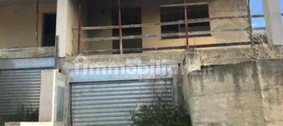 3 Schlafzimmer Villa in Sant'Agata di Militello, Italy, Nr. 39902 3