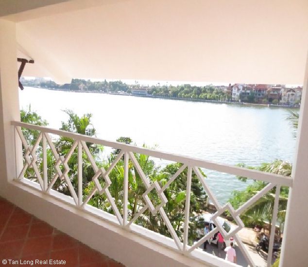 5 bedrooms Villa in Tay Ho, Vietnam No. 5052