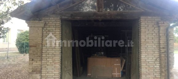 Коммерческая недвижимость с 5 комнатами в Равенна, Италия № 273553 23