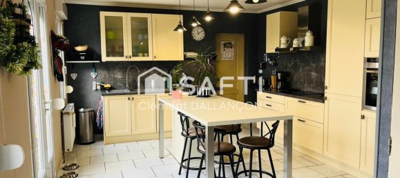 Villa de 4 dormitorios en Mennevret, France No. 39022 7