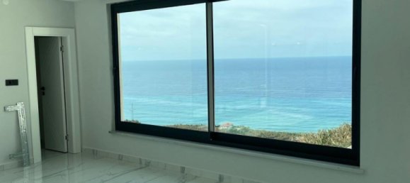 Villa 5+1 in Kargicak, Turkey No. 16913 11