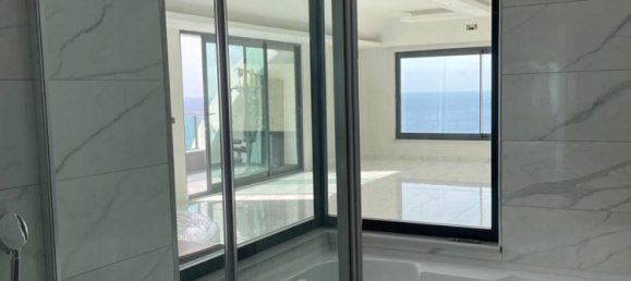 Villa 5+1 in Kargicak, Turkey No. 16913 12