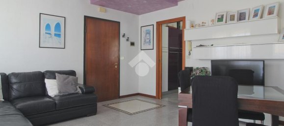 3 Schlafzimmer Wohnung in Giulianova, Italy, Nr. 283716 3