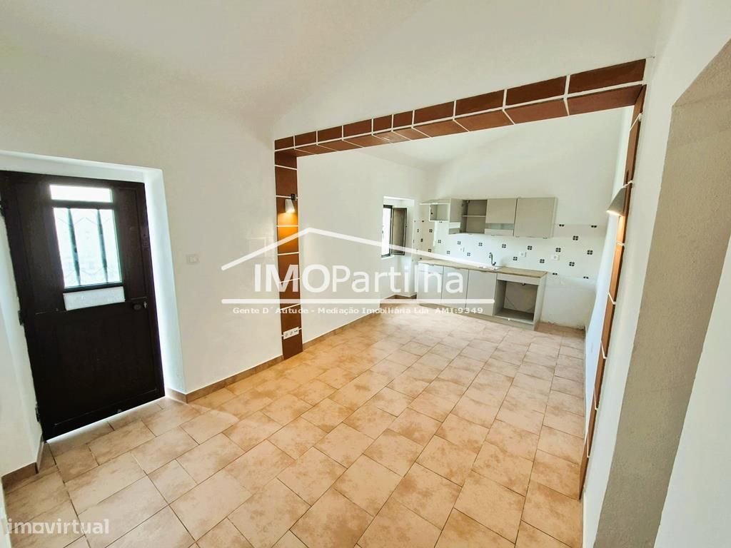 1 bedroom House in Santana de Cambas, Portugal No. 193030