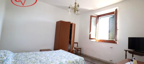 4-Zimmer Haus in Bucine, Italy, Nr. 230648 11