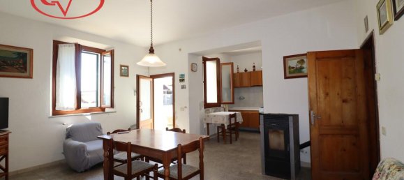 4-Zimmer Haus in Bucine, Italy, Nr. 230648 6