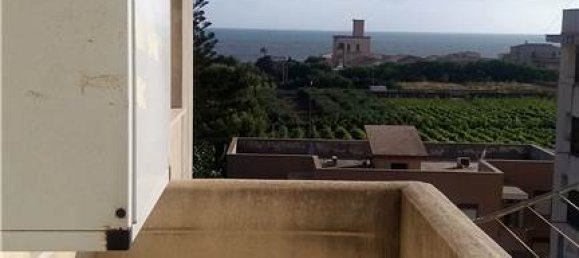 3 bedrooms Apartment in Marsala, Italy No. 91341 3