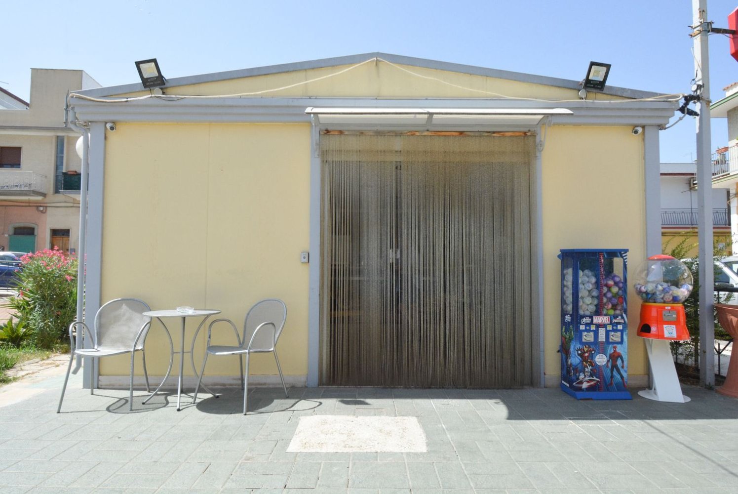 Propiedad comercial en San Vito dei Normanni, Italy 30 m² No. 354986