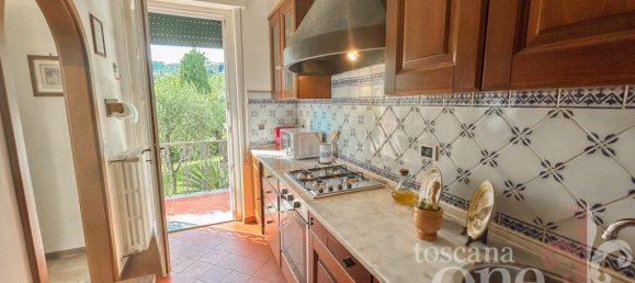 Villa de 4 dormitorios en Massarosa, Italy No. 82454 22