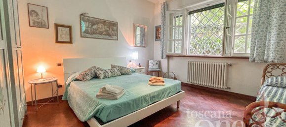 Villa de 4 dormitorios en Massarosa, Italy No. 82454 44