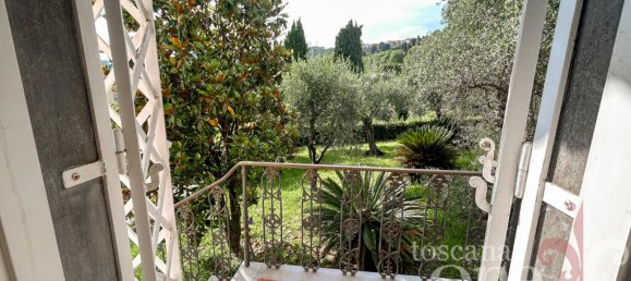 Villa de 4 dormitorios en Massarosa, Italy No. 82454 29