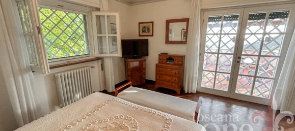 Villa de 4 dormitorios en Massarosa, Italy No. 82454 49