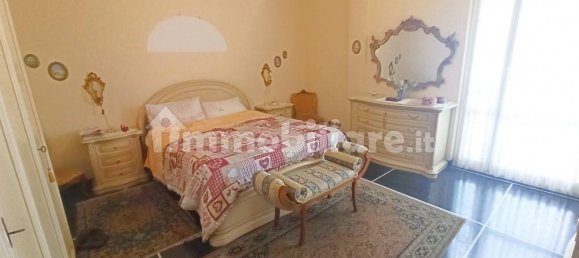 Квартира с 3 спальнями в Савона, Италия № 94904 7