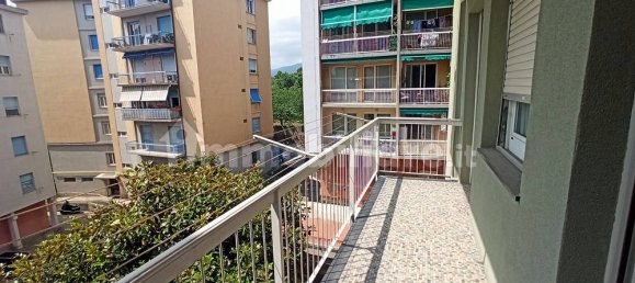 Квартира с 3 спальнями в Савона, Италия № 94904 19