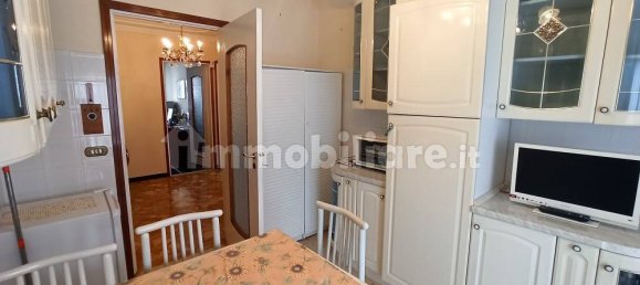 Квартира с 3 спальнями в Савона, Италия № 94904 12