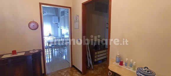 Квартира с 3 спальнями в Савона, Италия № 94904 9