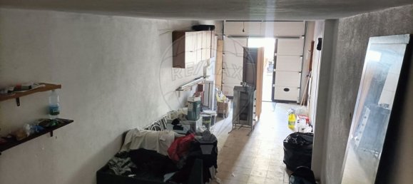 29m² Garage in Rio de Mouro, Portugal No. 65835 4