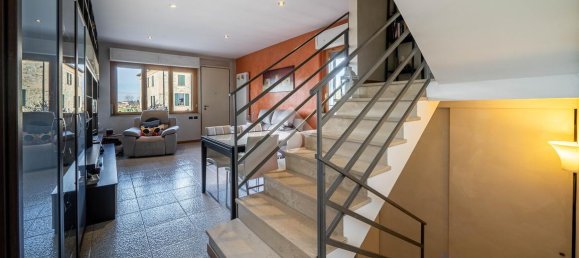 Дом с 4 комнатами в Парма, Италия № 127549 7