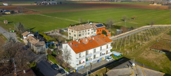 Дом с 4 комнатами в Парма, Италия № 127549 22