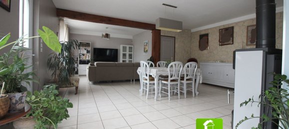 3 bedrooms House in Optevoz, France No. 272527 6